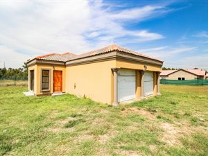 3 Bed House in Dunnottar