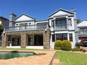 4 Bed Cluster in Woodmead
