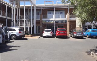 352 m² Commercial space in Equestria