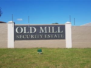608 m² Land available in ZSM Industrial