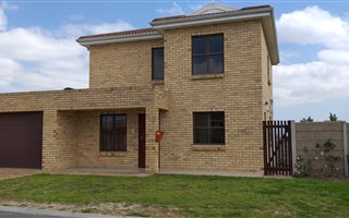 3 Bedroom House in Brackenfell Central