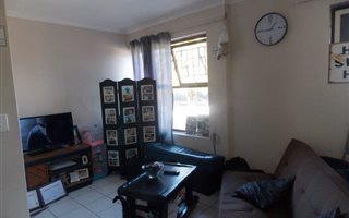 1 Bedroom Flat in Tableview
