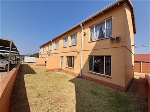 2 Bed Apartment in Grobler Park