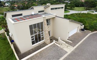 3 Bedroom House in West Bank