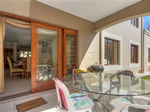 3 Bed Apartment in Waverley