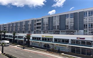 1 Bedroom Apartment in Waterfront