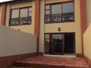 2 Bed Simplex in Pretorius Park
