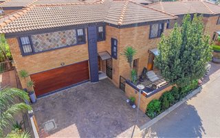 3 Bedroom Duplex in Bartlett