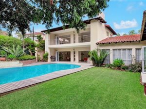 4 Bed House in Beverley Gardens