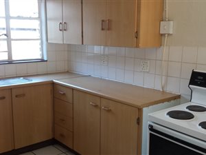 1 Bed Apartment in Weltevreden Park