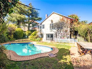 3 Bed House in Orange Grove