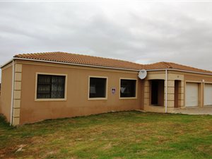 3 Bedroom Simplex in Gonubie