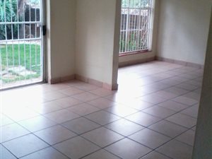 3 Bedroom Duplex in Birchleigh
