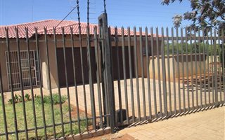 3 Bedroom House in Kuruman