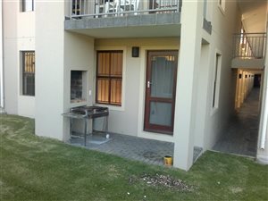 2 Bed Apartment in Klein Welgevonden