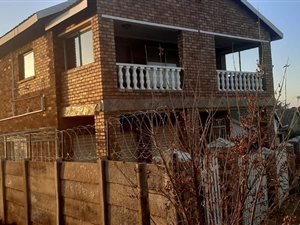 3 Bed House in Alra Park