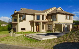 5 Bedroom House in Great Brak River