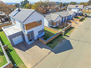 3 Bed House in Roseacre