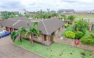 3 Bedroom Apartment in Arboretum