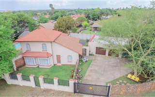 3 Bedroom House in Wierda Park