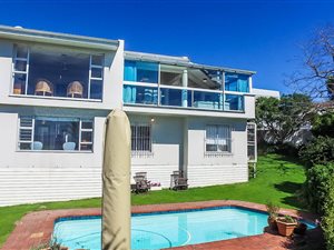 3 Bed House in Cutty Sark