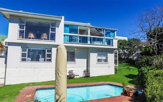 3 Bedroom House in Cutty Sark