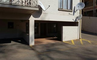 1 Bedroom Apartment in Westdene