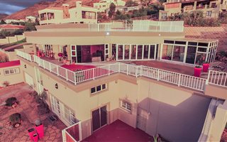 3 Bedroom House in Mountainside