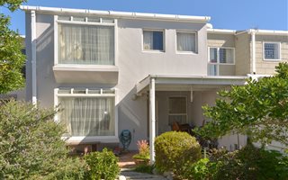3 Bedroom House in Fish Hoek