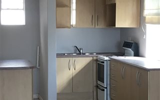 0.5 Bedroom Apartment in Green Point
