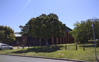 412 m² Commercial space in Plattekloof