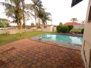 4 Bed House in Woodlands