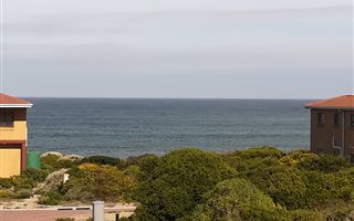 600 m² Land available in Klipfonteyn