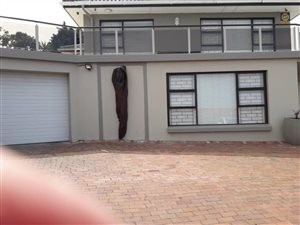 1 Bed Apartment in Somerset West Central