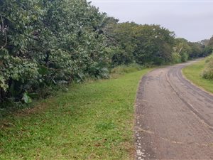 2700 m² Land available in Southbroom