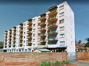 2 Bed Flat in Queenswood