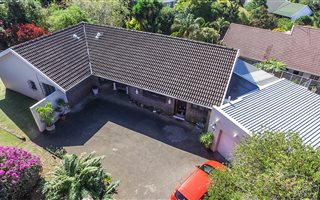 5 Bedroom House in Vincent