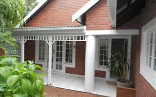 2 Bedroom House in Mt Edgecombe Estate 1 & 2