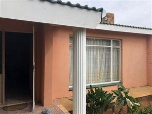 3 Bed House in Hartbeesfontein