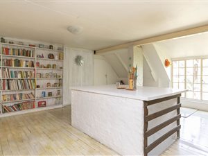 10 Bed House in Baileys Muckleneuk