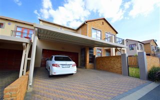 3 Bedroom Townhouse in Chancliff