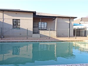3 Bedroom House in Roodepoort North