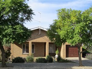2 Bed House in Porterville