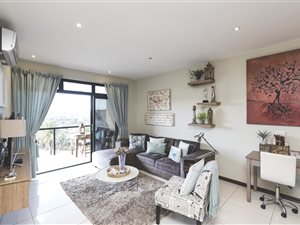 2 Bed Apartment in Nahoon Beach