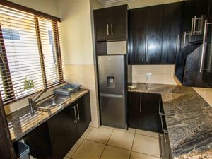 1 Bed Flat in Eagle Canyon Golf Estate