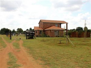2 ha Farm in Glendonald AH