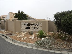 3 Bedroom House in Melkbosstrand