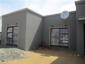 3 Bed House in Tsakane