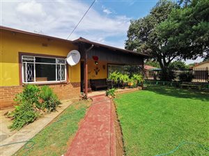 4 Bed House in Roseville
