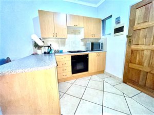 1 Bed Apartment in Glen Marais